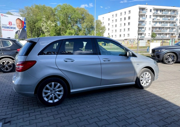 Mercedes-Benz Klasa B cena 46900 przebieg: 109000, rok produkcji 2011 z Kowary małe 137